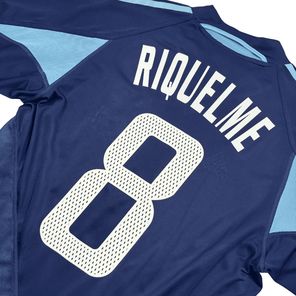 2004/05 - Argentine - Extérieur - RIQUELME #8 (S)