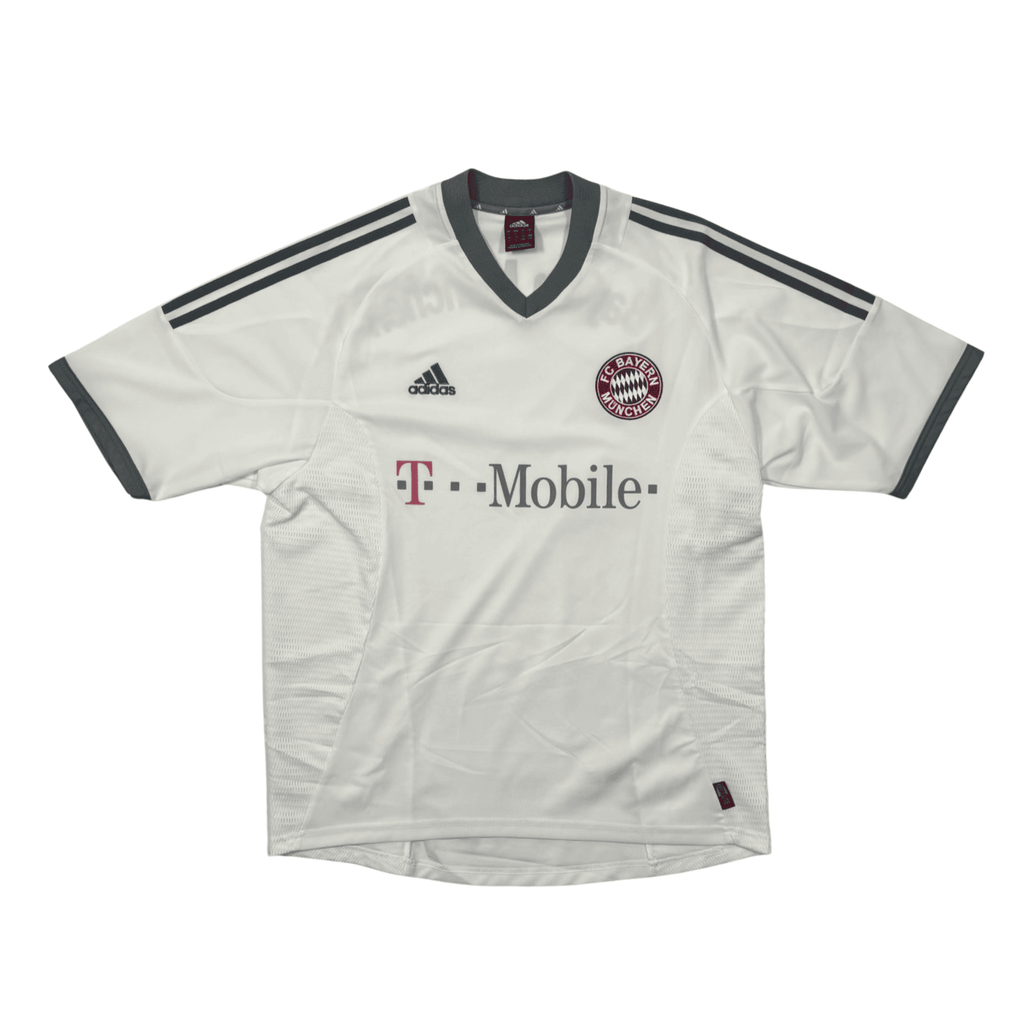 2002/04 - Bayern Munich - Extérieur (L)