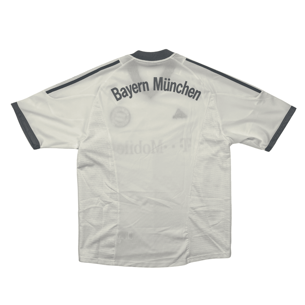 2002/04 - Bayern Munich - Extérieur (L)
