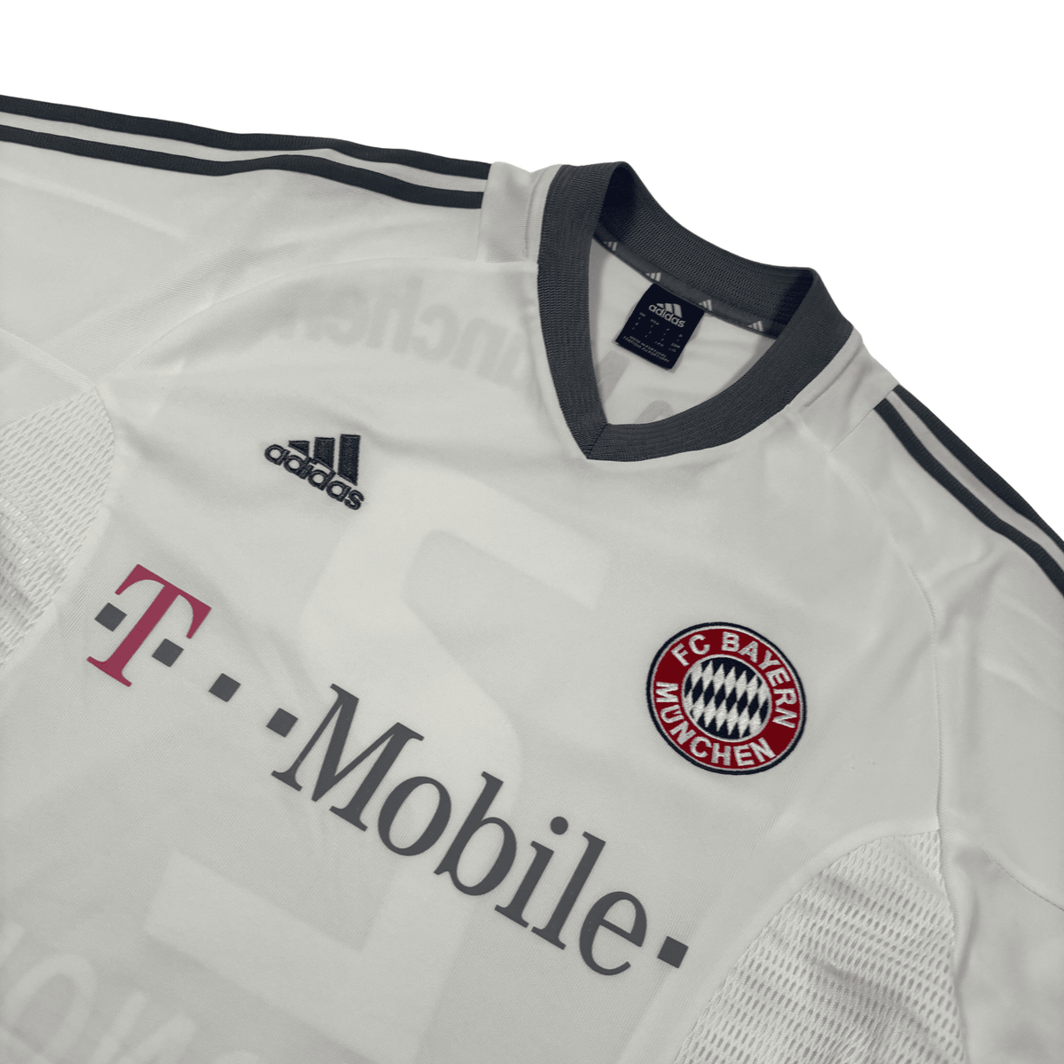 2002/04 - Bayern Munich - Extérieur - SAGNOL #2 (L)