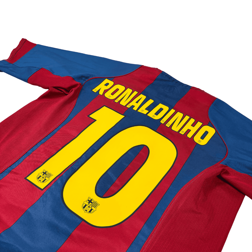 2004/05 - FC Barcelone - Domicile - RONALDINHO #10 (16S)