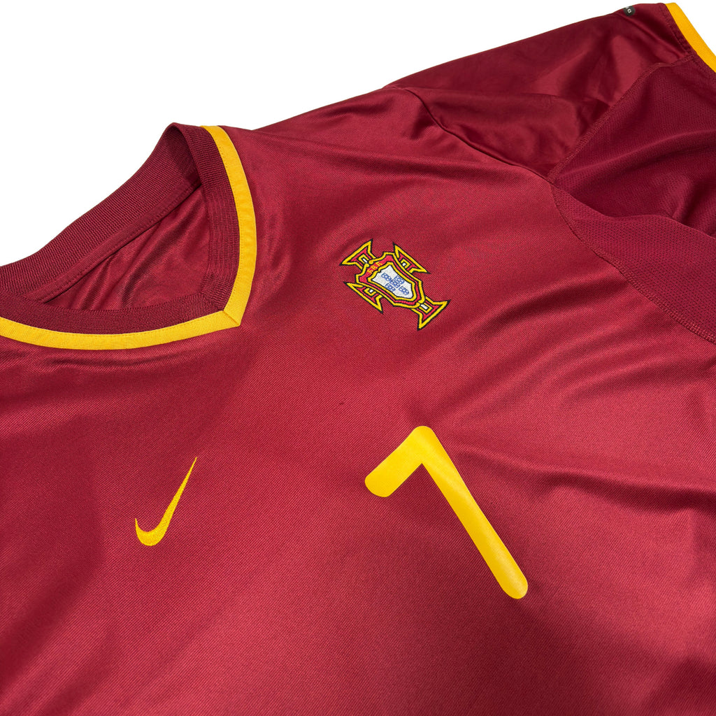 2000/02 - Portugal - Home - FIGO #7 (L)