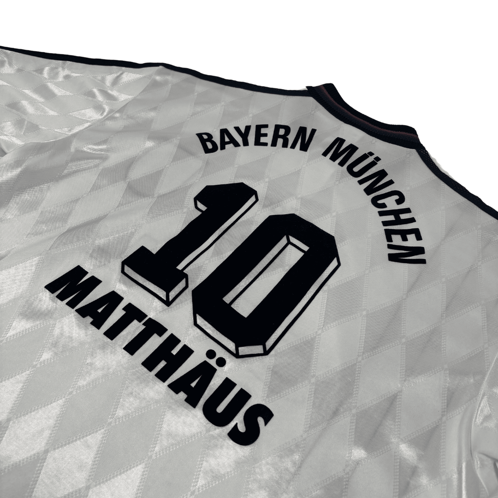 1996/98 - Bayern Munich - Extérieur - MATTHAUS #10 (XL)