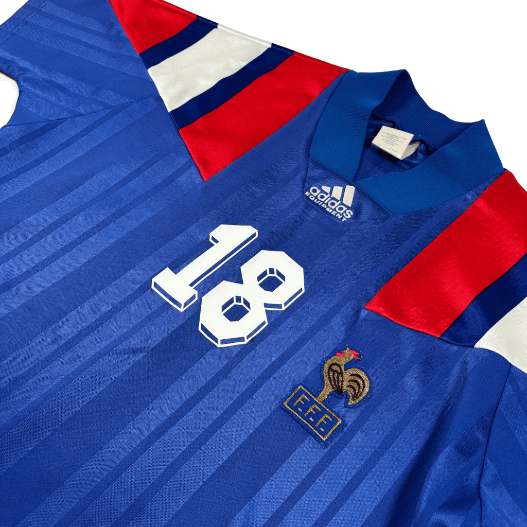 1992/93 - France - Domicile - CANTONA #18 (S)