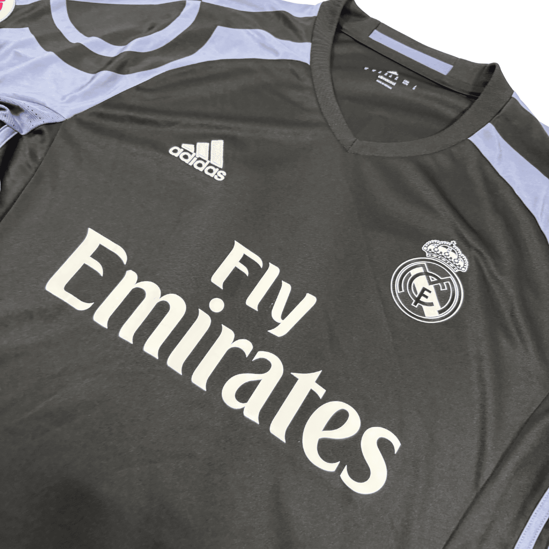 2016/17 - Réal Madrid - Third - BALE #11 (M)