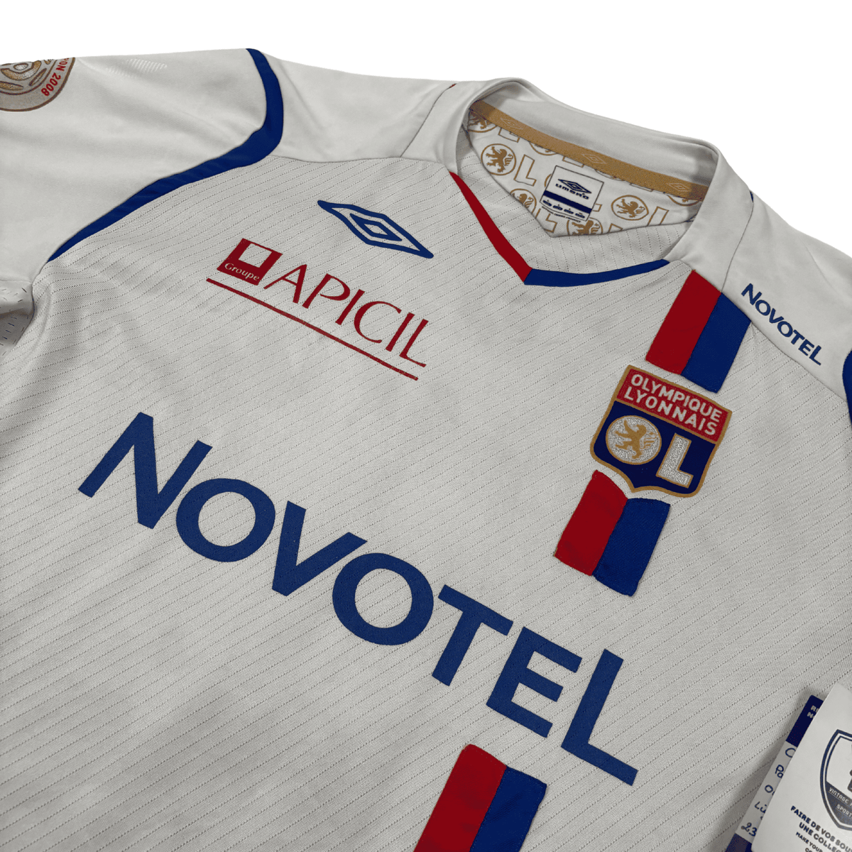 2008/09 - Olympique Lyonnais - Domicile - "Porté/Préparé/Signé" CRIS #3 (L)
