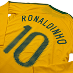 2010 - Brésil - Domicile - RONALDINHO #10 (L)