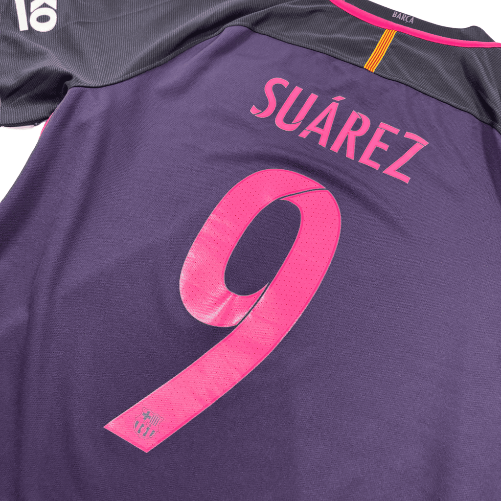 2016/17 - FC Barcelone - Extérieur - SUAREZ #9 (S)