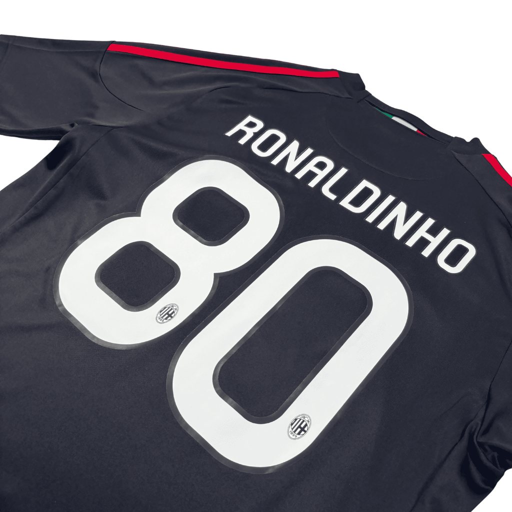 2010/11 - AC Milan - Third - RONALDINHO #80 (L)
