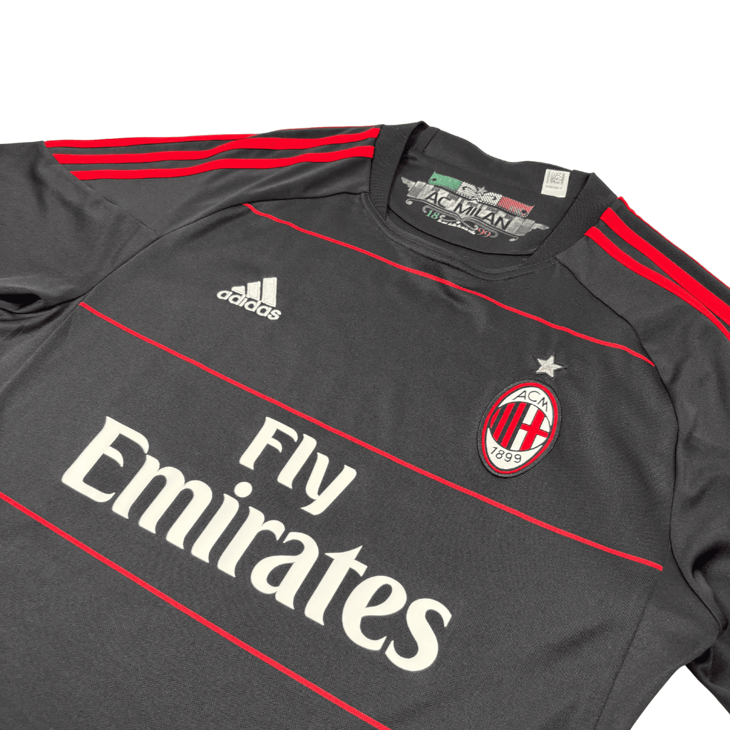 2010/11 - AC Milan - Third - RONALDINHO #80 (L)