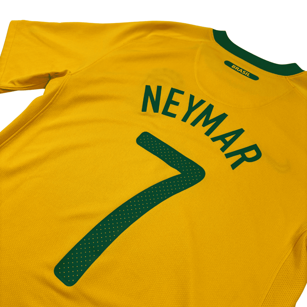 2010/11 - Brésil - Domicile - NEYMAR #7 (M)