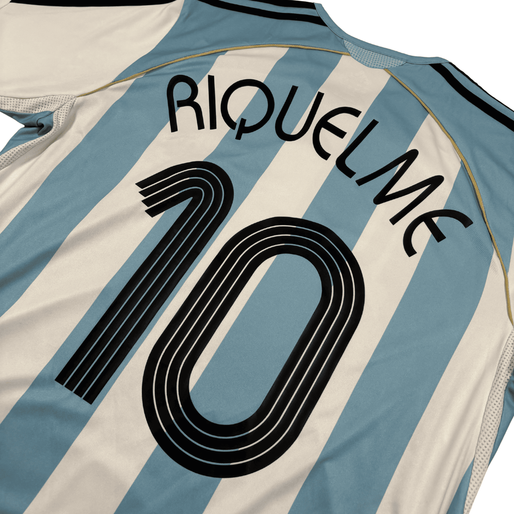 2006/08 - Argentine - Domicile - RIQUELME #10 (L)