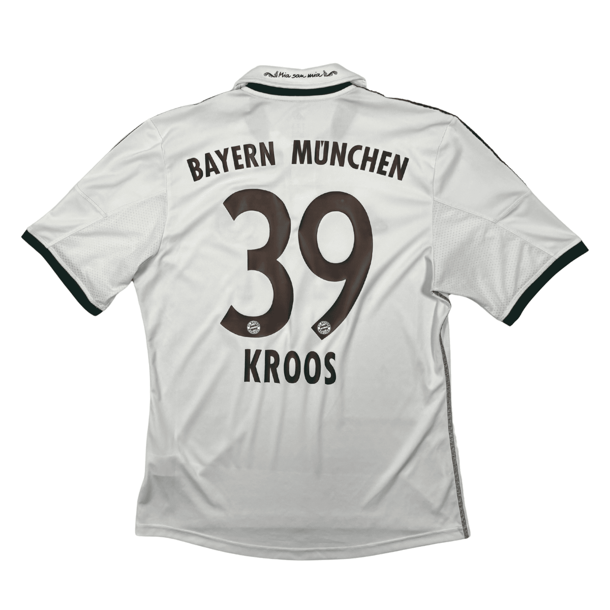 2013/14 - Bayern Munich - Extérieur - KROOS #39 (M)