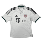 2013/14 - Bayern Munich - Extérieur - KROOS #39 (M)
