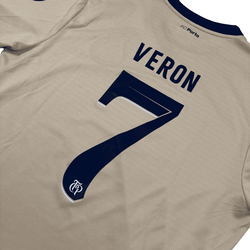2023/24 - Porto - Extérieur - VERON #7 (2XL)