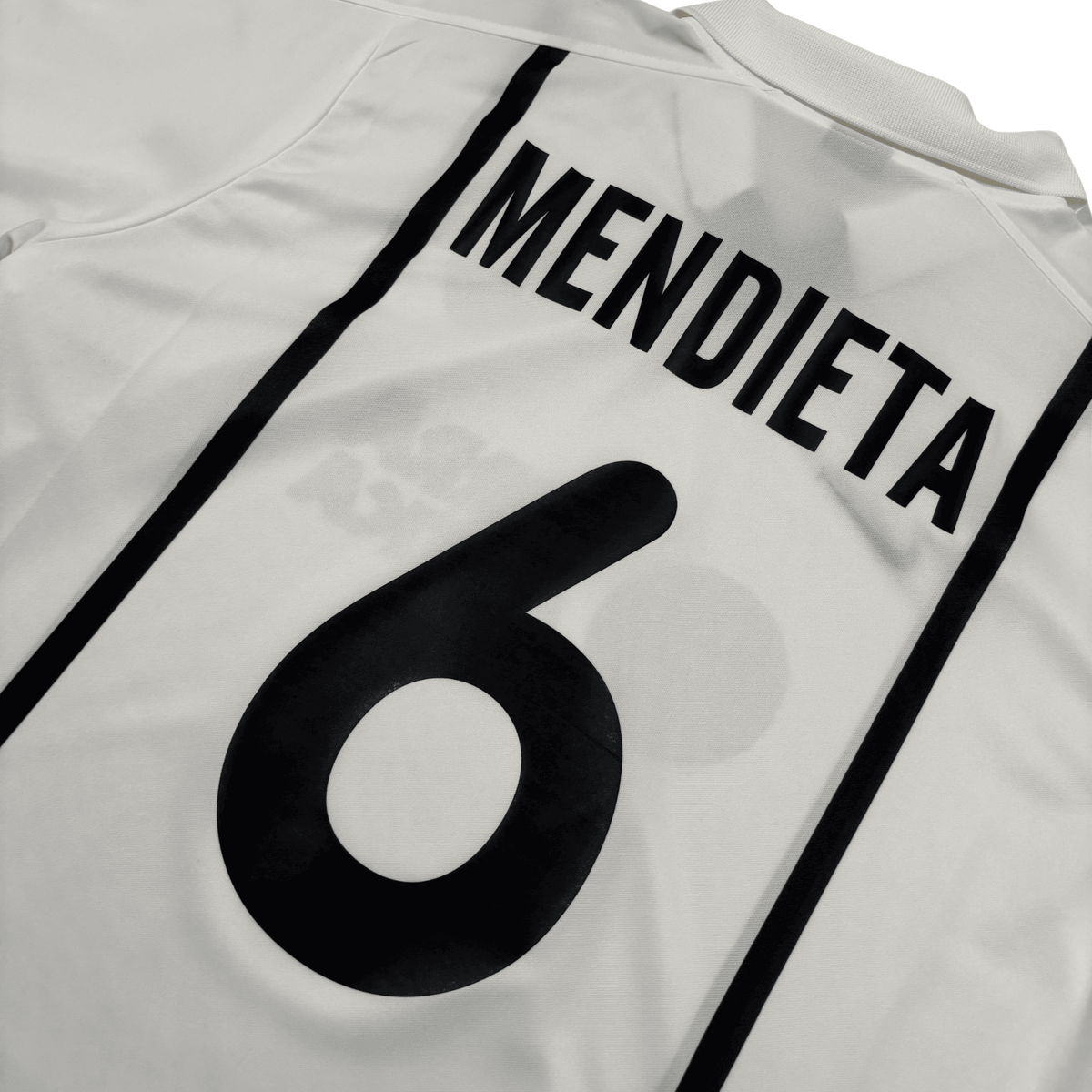 2000/01 - Valence - Domicile - MENDIETA #6 (L)